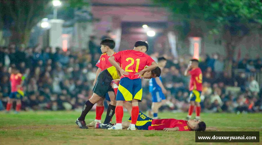 搏击激情，燃烧梦想！